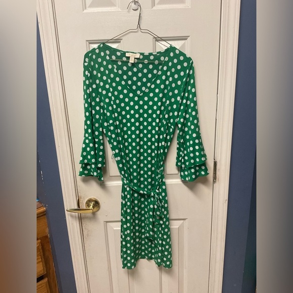 Prelude Green  White Polka Dot V Neck Ruffle Sleeves Chic Classy dress L - Picture 1 of 7